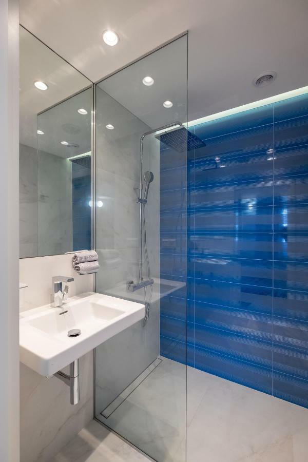 Vitosha Blvd 3-Bedroom, 2-Bathroom Lux Suite Sofya Dış mekan fotoğraf