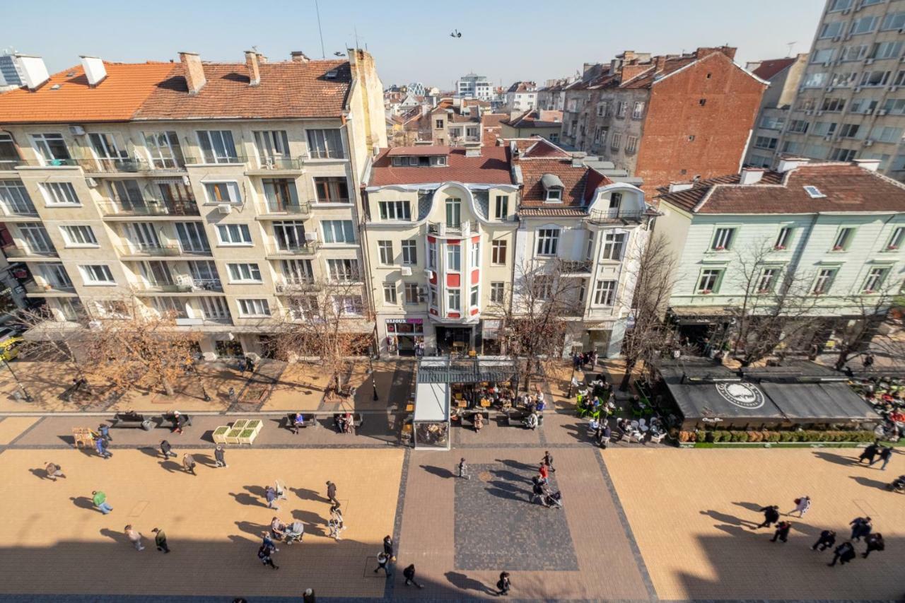 Vitosha Blvd 3-Bedroom, 2-Bathroom Lux Suite Sofya Dış mekan fotoğraf