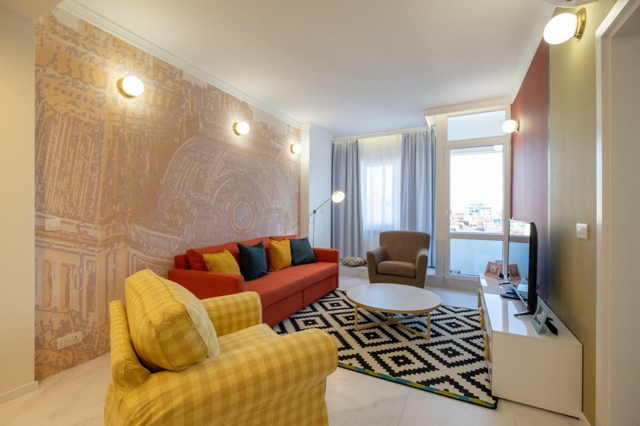 Vitosha Blvd 3-Bedroom, 2-Bathroom Lux Suite Sofya Dış mekan fotoğraf