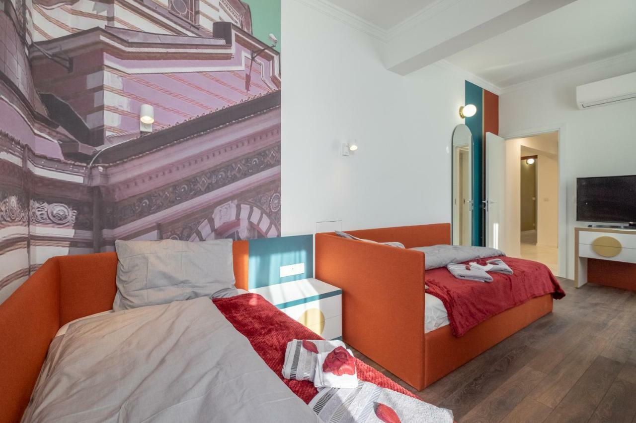 Vitosha Blvd 3-Bedroom, 2-Bathroom Lux Suite Sofya Dış mekan fotoğraf
