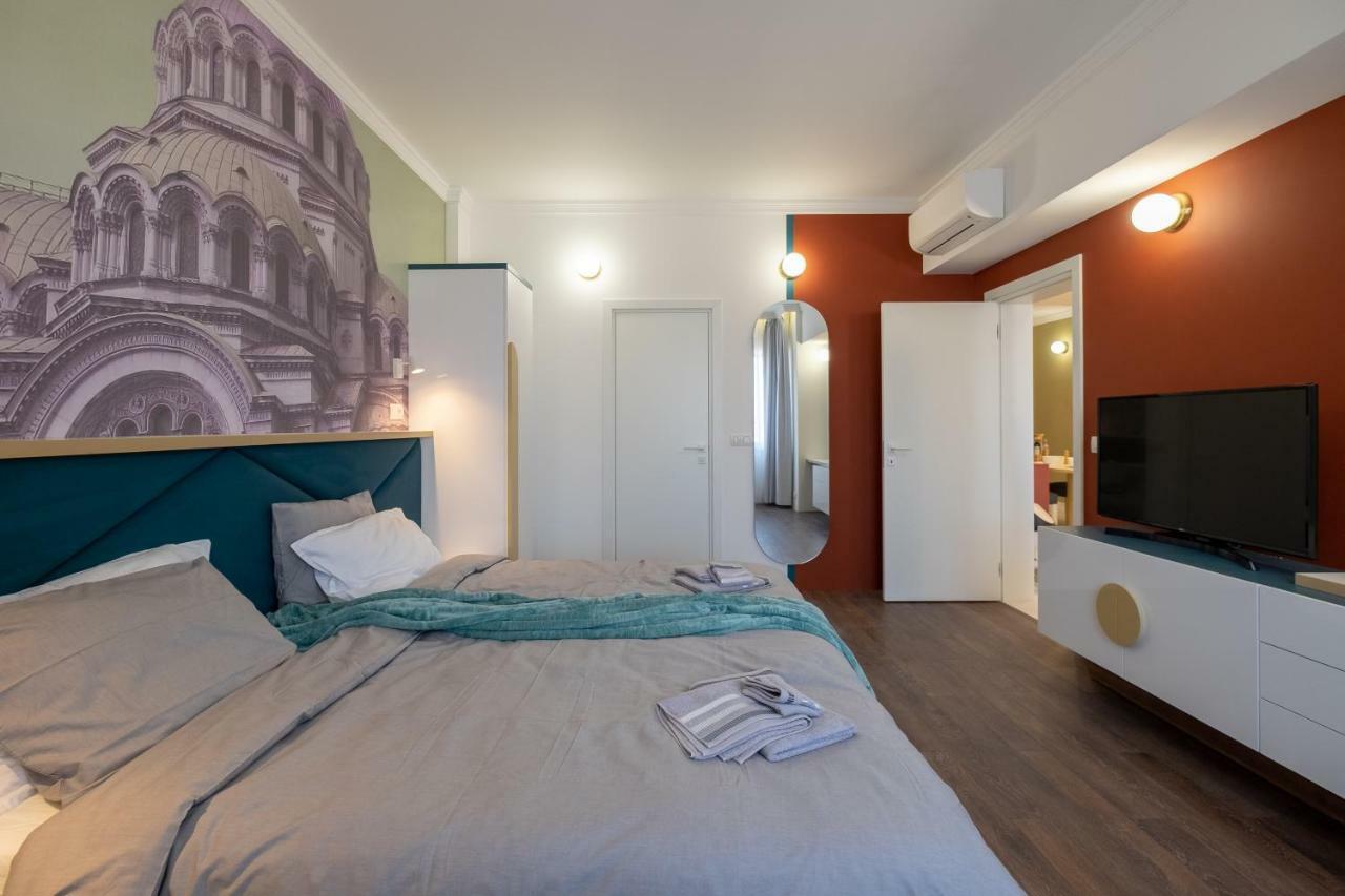 Vitosha Blvd 3-Bedroom, 2-Bathroom Lux Suite Sofya Dış mekan fotoğraf